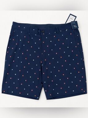 Walter Hagen Perfect 11 Golf Shorts Men’s 42 NWT Stretch Flag Print